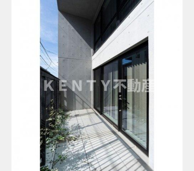 【バルコニー】 | Ｈｙｇｇｅ | 陽当たり良好なバルコニーです