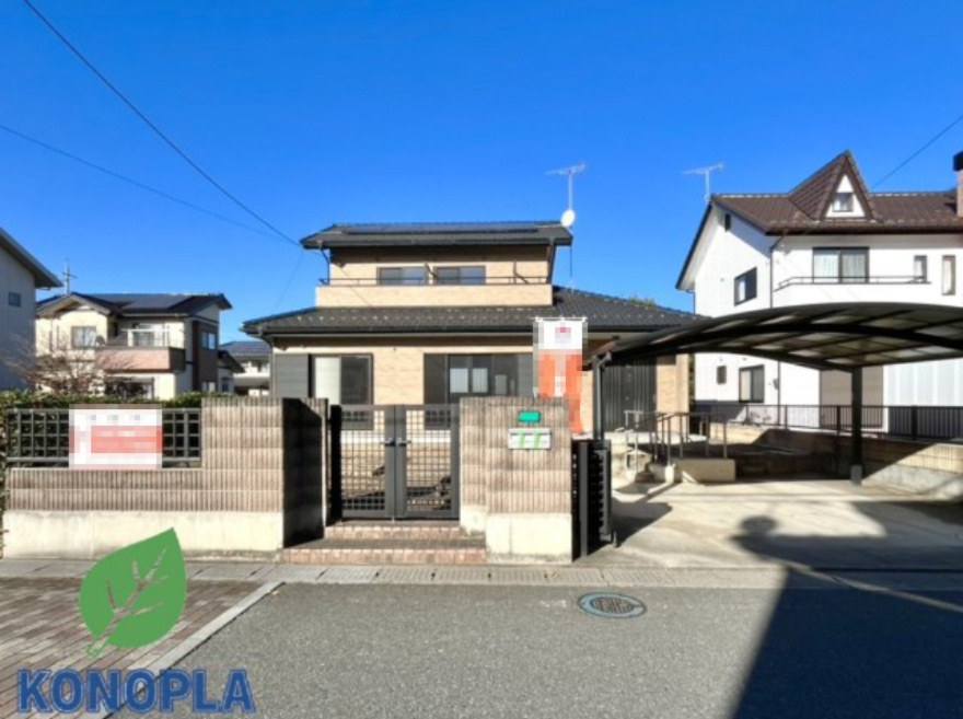【中古戸建】太田市城西町の外観|■外観｜特徴のある個性的な住まいと美しい街並み、そして住みやすい環境を、ぜひ現地でご覧になりませんか。お気軽にお問合せください(^^)  