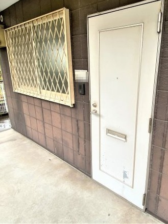ボヌール東水代の玄関