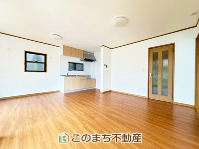 【居間・リビング】 | KEM宇都宮市南町1期 | リフォーム前内観写真