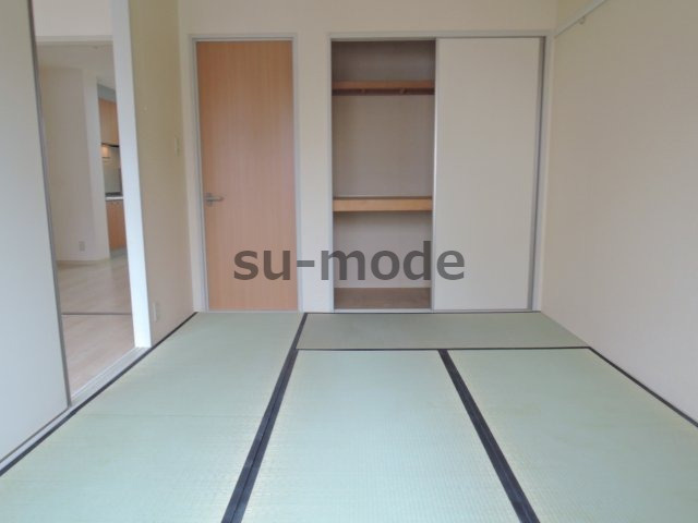 ドミール津之江の寝室