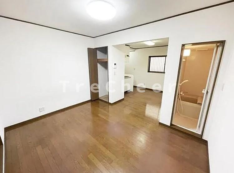 イーストハイム