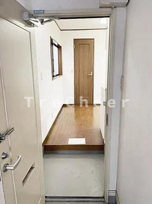 【玄関】 | イーストハイム