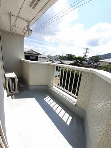 アメニティハイツ　Ｅのバルコニー