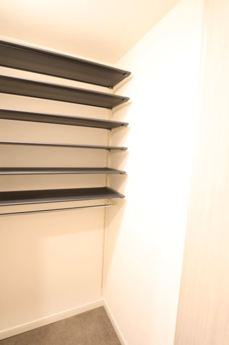 スプランディッド新大阪VIIの収納|シューズボックス