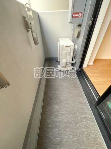 ステージグランデ新御徒町アジールコートのバルコニー