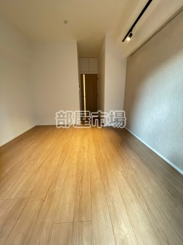 ステージグランデ新御徒町アジールコートの居間・リビング