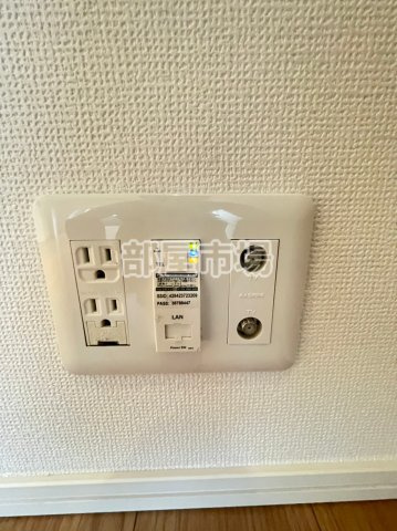 ステージグランデ新御徒町アジールコートの設備|コンセント