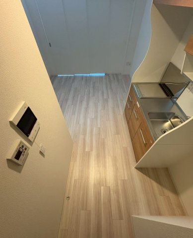 セレニテ難波グランデノールの居間・リビング