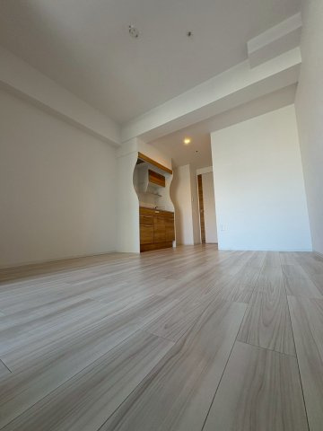 セレニテ難波グランデノールの居間・リビング