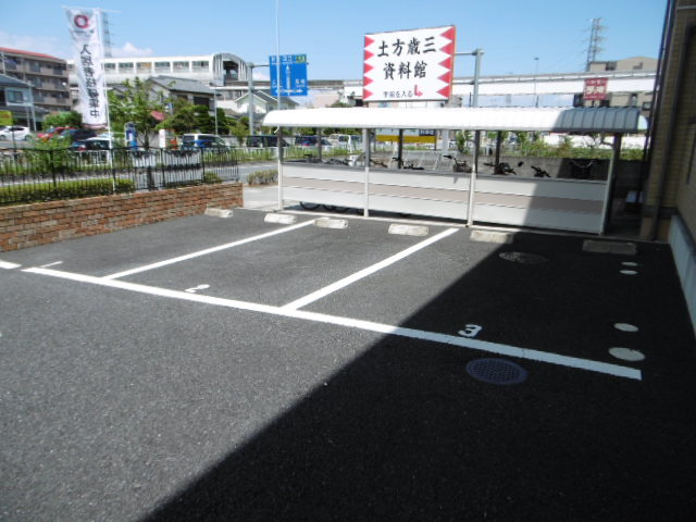 【駐車場】 | リヴェール石田