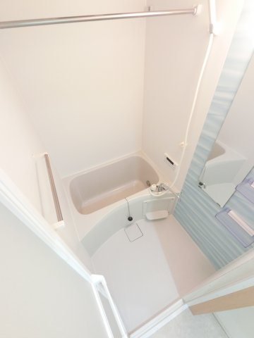 フォルトゥーナ津田沼の浴室