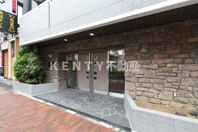 【エントランス】 | エスコート蒲田 | ゆとりのあるエントランスです