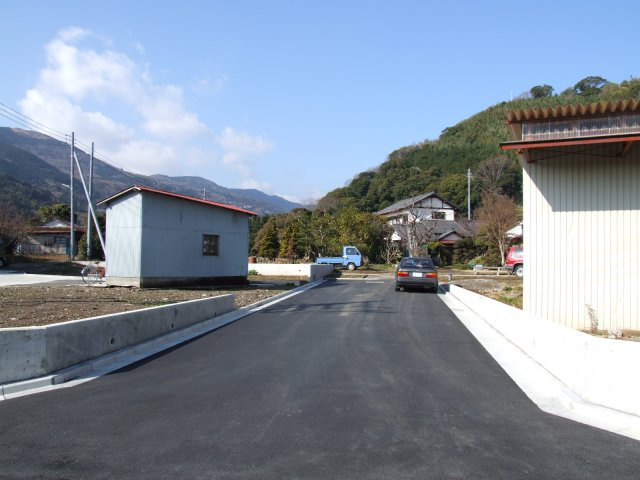 東伊豆町　片瀬の前面道路含む現地写真