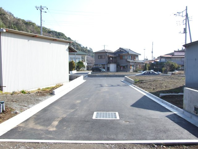 東伊豆町　片瀬の前面道路含む現地写真