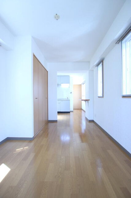 【居間・リビング】 | ＲＵＦ元町