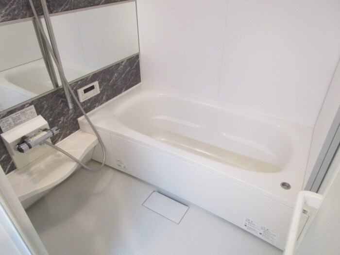 リヴェールコート の浴室