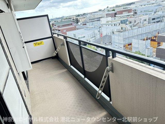 【バルコニー】