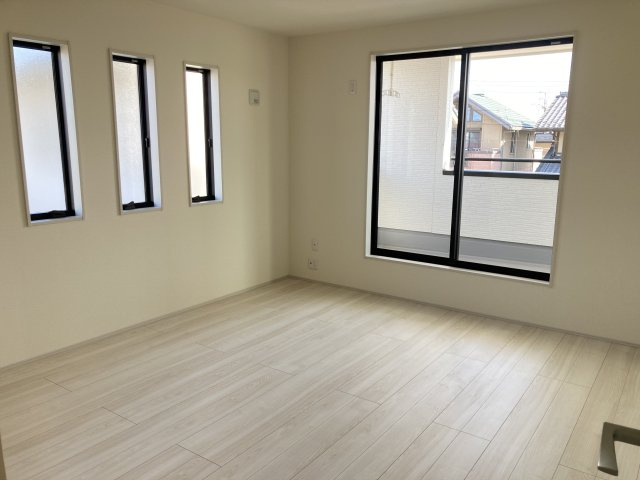 リーブルガーデンS富岡市下高瀬第１　5号棟の洋室|２階洋室1です。