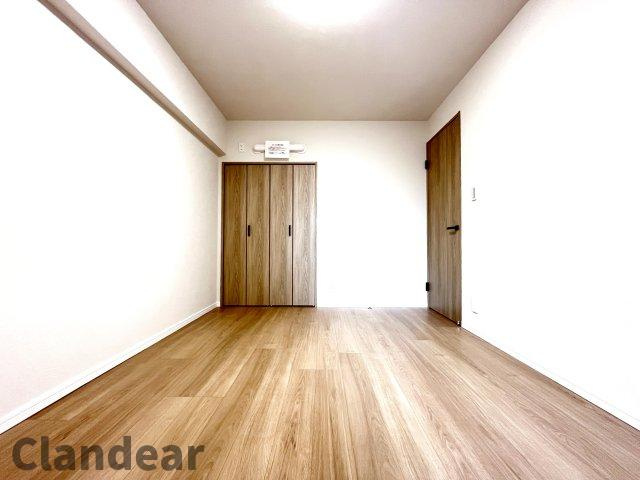 ジェム草加ガーデニアの洋室|ドキドキの新生活も、安心してスタート。ぴったりの住まいを見つけませんか？クランディアが一緒に住まい選びをサポートします‼　まずは、お気軽にお問合せください　＃クランディア