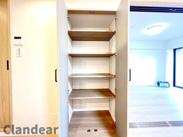 ジェム草加ガーデニアの収納|ドキドキの新生活も、安心してスタート。ぴったりの住まいを見つけませんか？クランディアが一緒に住まい選びをサポートします‼　まずは、お気軽にお問合せください　＃クランディア