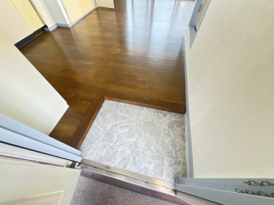 【玄関】 | 峰正ハイツ | ゆったりとした玄関です