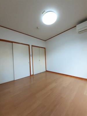 【内装】 | サマックスコンロン | きれいな内装です