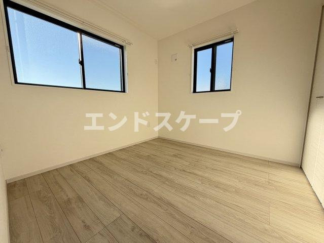 高崎市芝塚町戸建ての居間・リビング|高崎、前橋のお部屋探しはエンドスケープまで！お客様の理想お聞かせ下さい♪