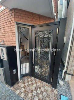 【エントランス】 | CONTEL　NAKANOBU