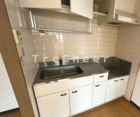 グランメール鈴木のキッチン