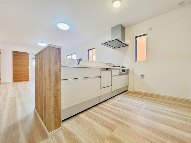 高崎市矢中町の外観|縦列で3台駐車可能◎