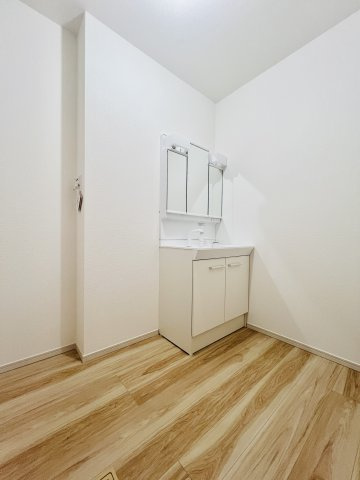 高崎市矢中町の前面道路含む現地写真|車の通りも少なく駐車も楽々♪