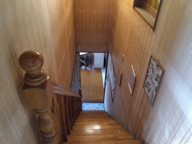 【内装】 | 児玉郡上里町神保原町　中古戸建 | 階段