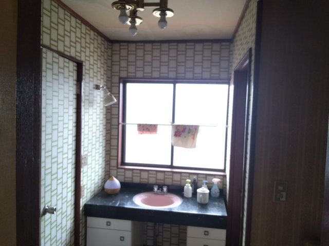 【独立洗面台】 | 児玉郡上里町神保原町　中古戸建 | ２階