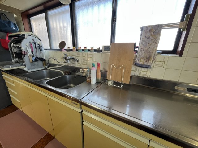 【キッチン】 | 児玉郡上里町神保原町　中古戸建 | １階