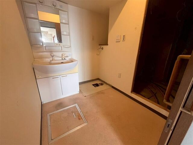 ドミール・コンフォールの洗面所