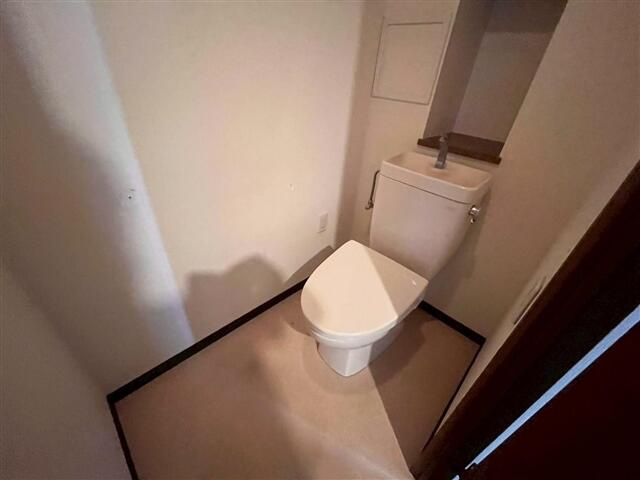 ドミール・コンフォールのトイレ