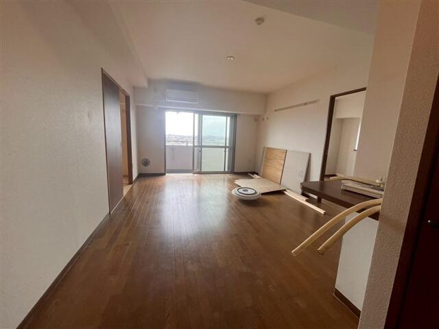 ドミール・コンフォールの居間・リビング