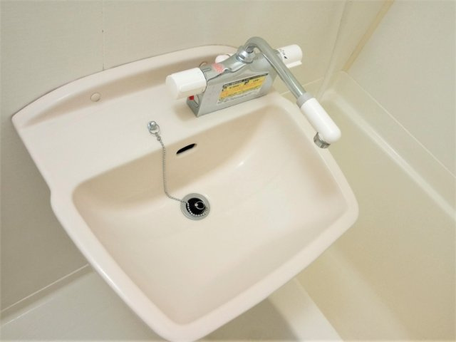 レオパレスグランシャリオの洗面所