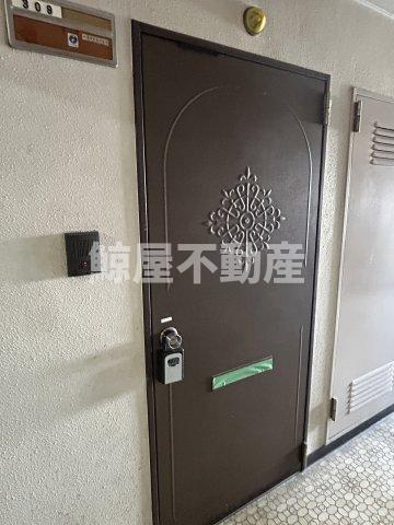 モンテベルデ築地の玄関|きれいな玄関です