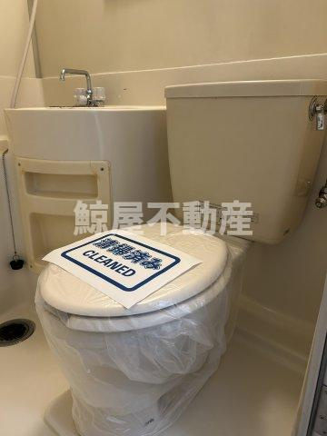 モンテベルデ築地のトイレ|落ち着いた色調のトイレです