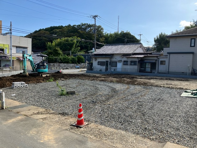 リーブルガーデン  日立市滑川本町　3期　1の前面道路含む現地写真|1月完成予定です。同メーカー完成物件の内覧、気になる他の物件と合わせての現地ご案内も可能です。HPから、またお電話でも、お気軽にお問い合わせください。