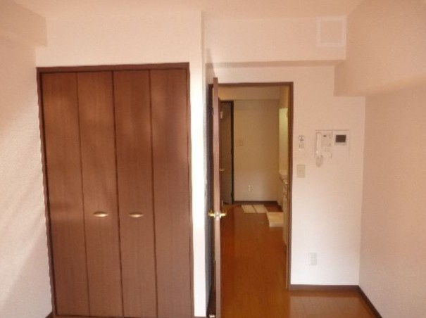 市川市新田５丁目の賃貸マンションの内装