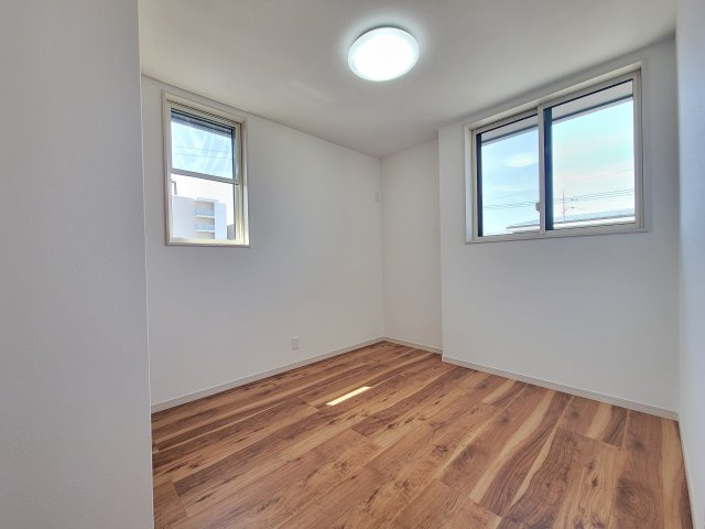 新中島Ⅴ・新築戸建の洋室