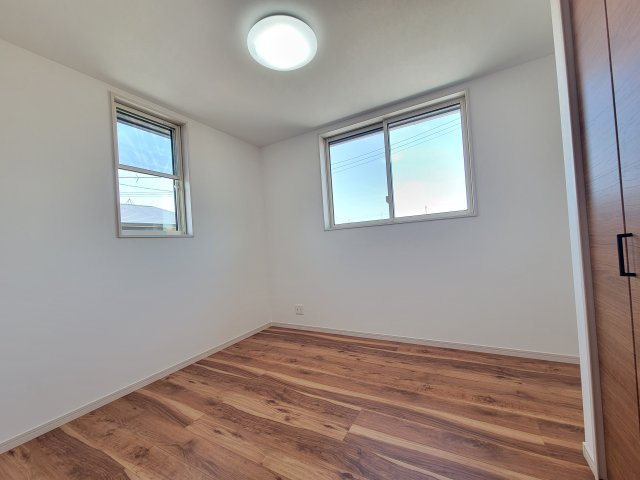 新中島Ⅴ・新築戸建の洋室