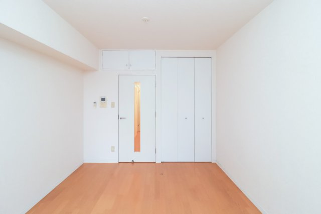 サヴォイスタジオスイーツ　6階の居間・リビング|別号室のものです。現状優先になります。
仲介手数料50％OFF！初期費用分割可能です♪