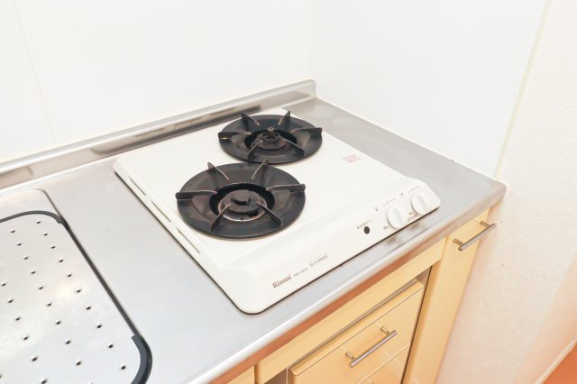 サヴォイスタジオスイーツ　6階のキッチン|別号室のものです。現状優先になります。