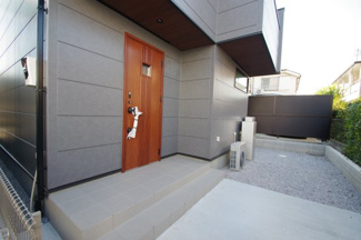 【エントランス】