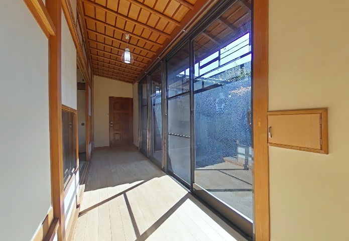 緑丘４丁目　戸建のその他|陽当たりの良い縁側です