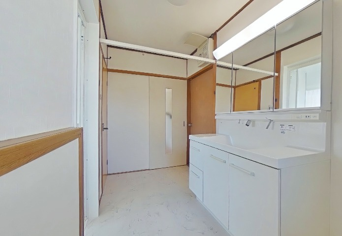 緑丘４丁目　戸建の洗面所